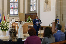 Feier der 1. Heiligen Kommunion in Sankt Crescentius (Foto: Karl-Franz Thiede)